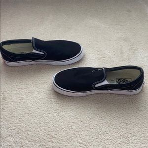 Black Slip-on Vans